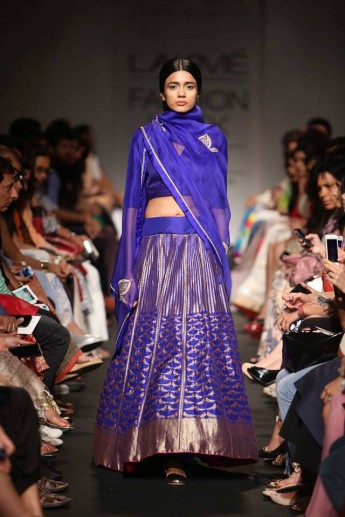 sanjaygarg-rawmango-lehenga (2)