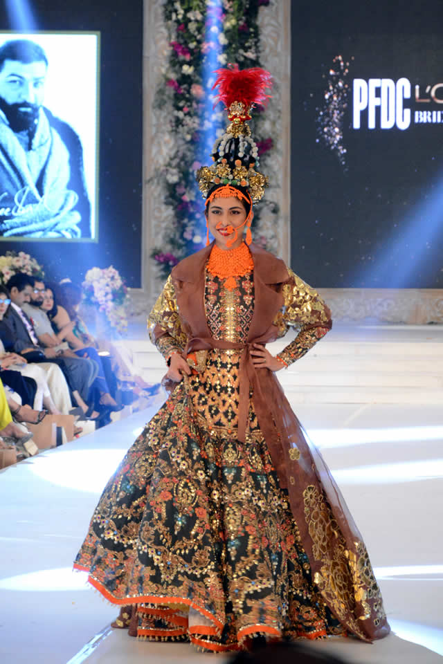 Ali_Xeeshan_Collection_PFDC_Loreal_Paris_Bridal_Week_2015_23