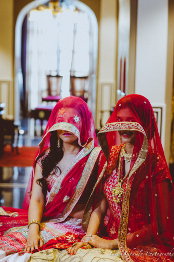 WMG_Red_00282