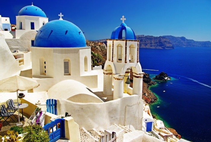 white-blue-santorini---view-of_4__1